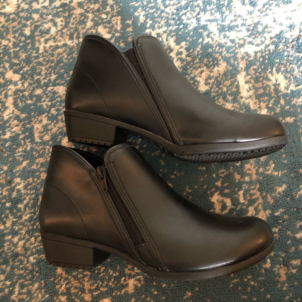 Slip Resistant Booties